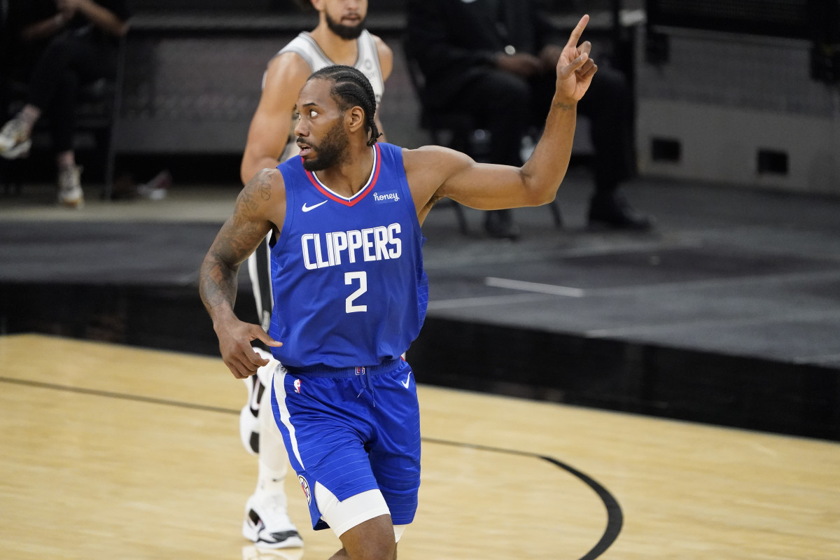 Mar 24, 2021; San Antonio, Texas, USA; Los Angeles Clippers forward Kawhi Leonard (2) reacts after scoring a basket against the San Antonio Spurs the first quarter at AT&T Center. Mandatory Credit: Scott Wachter-USA TODAY Sports